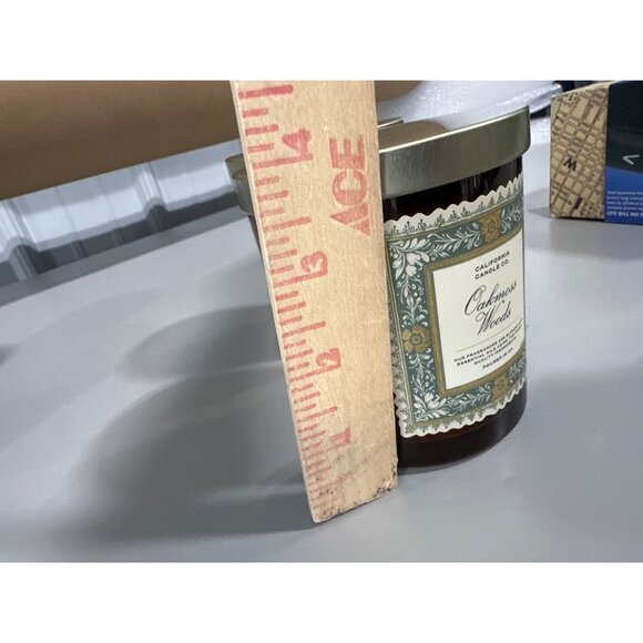 Leoben Oakmoss Woods 9oz Scented Candle 1 Wick Green Glass Jar Soy Wax - Picture 6 of 6